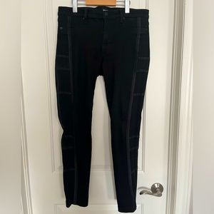 HUDSON| Tamara Skinny Jeans | Beautiful Stitching Detail size 32